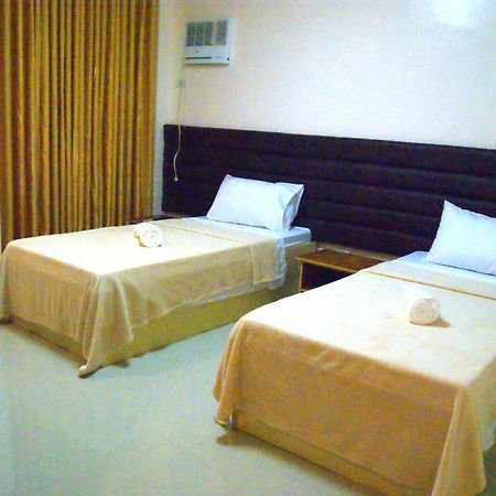 La Trinidad Pension House Kalibo Exteriör bild