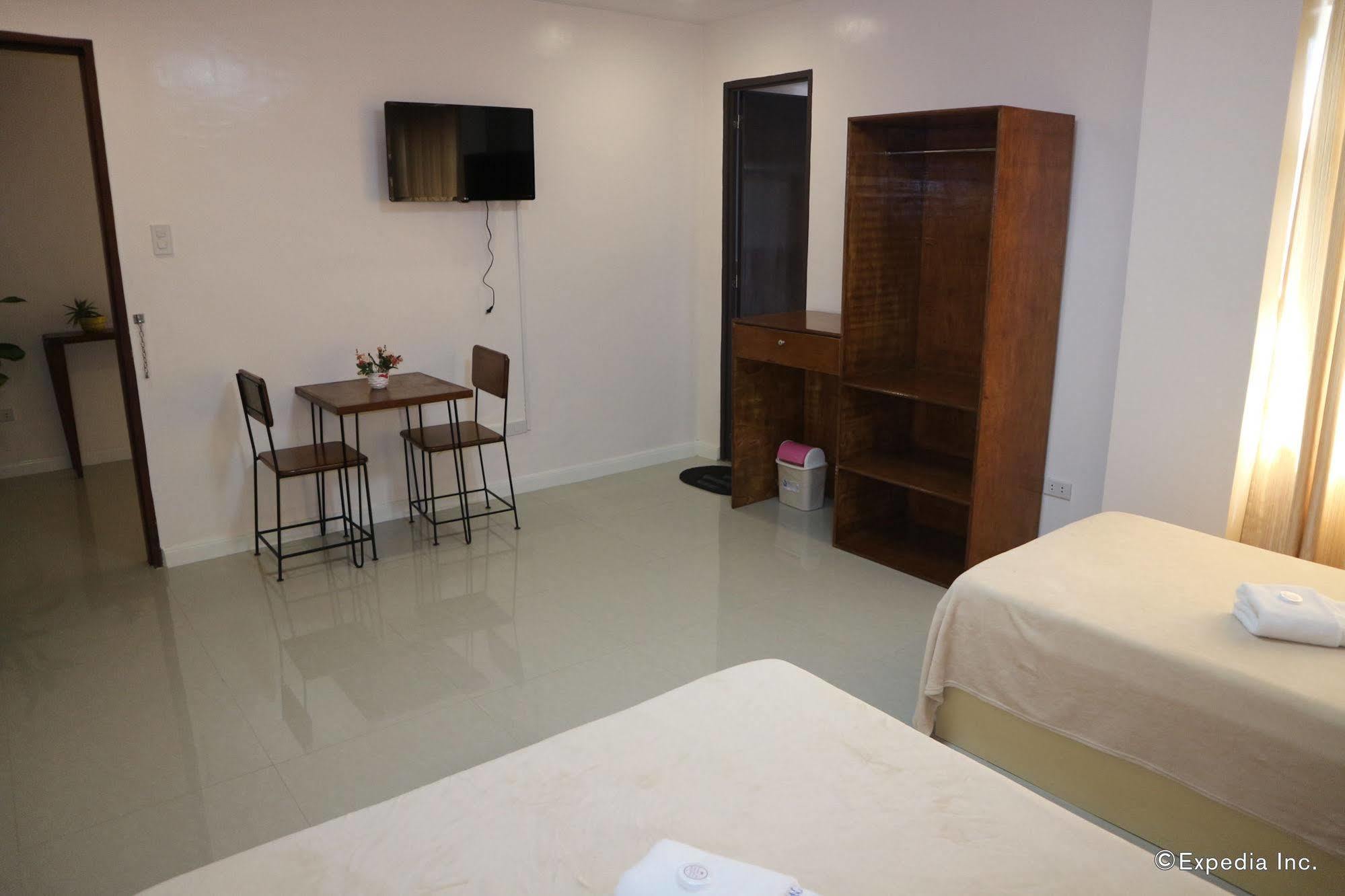 La Trinidad Pension House Kalibo Exteriör bild