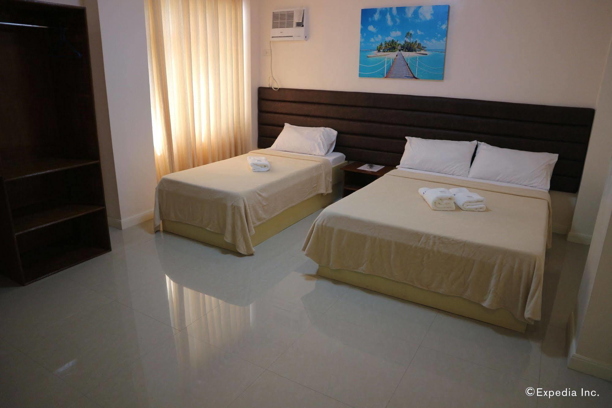 La Trinidad Pension House Kalibo Exteriör bild